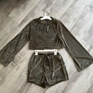 2 Piece Set! NWT! 💚🔥